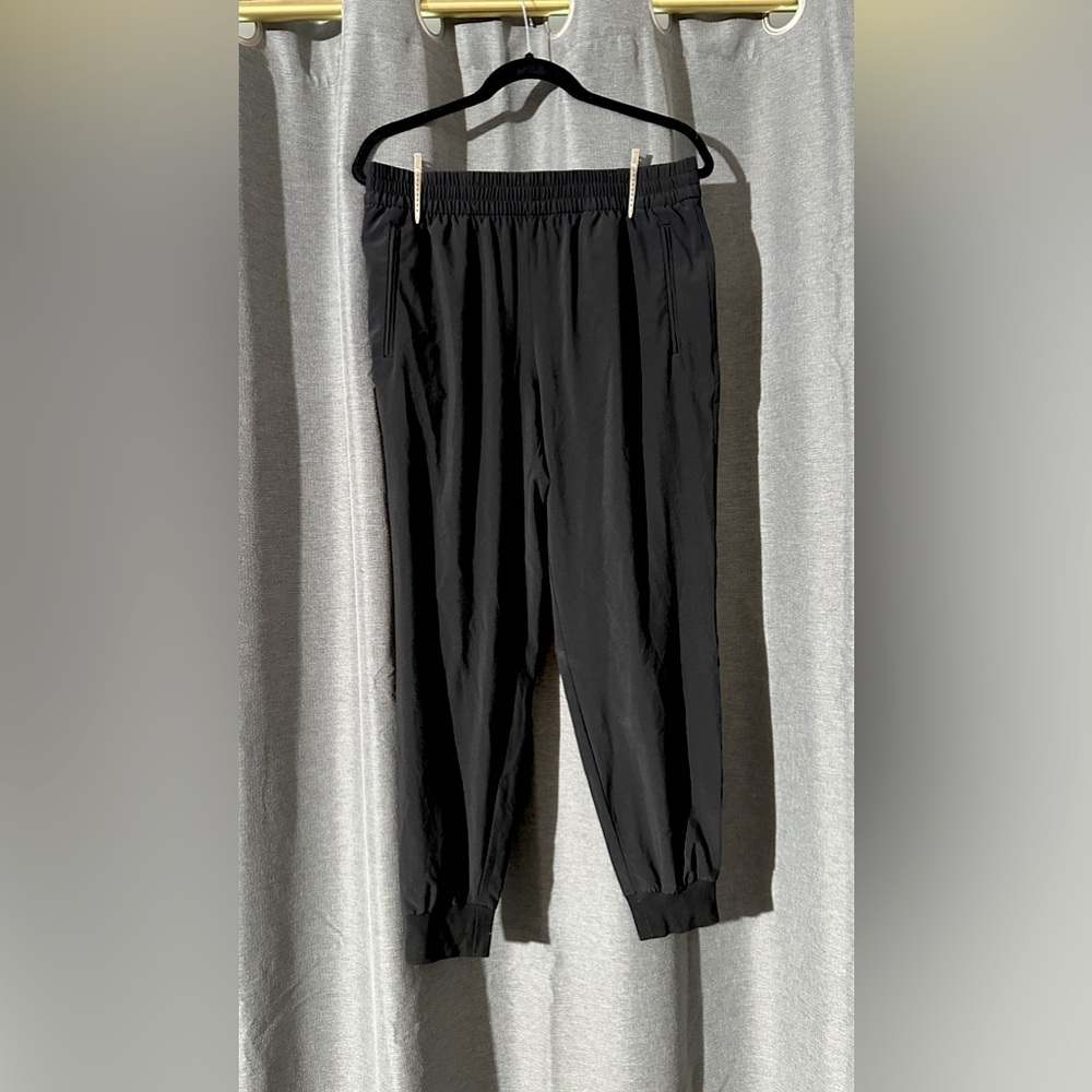 Banana republic Woman’s size Medium Black Joggers